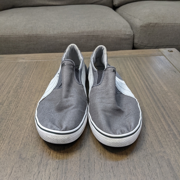 Puma Slip On Sneakers Sz 12 - Picture 3 of 15